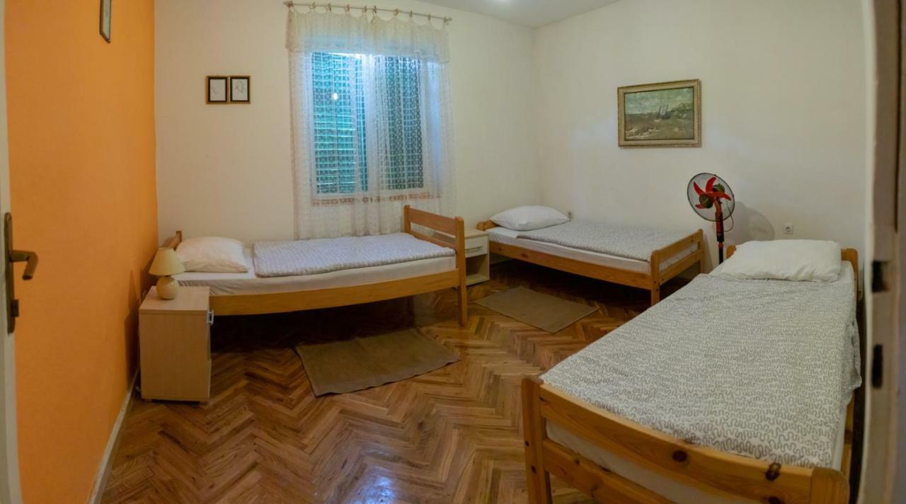 Green Hostel Zadar Exterior photo
